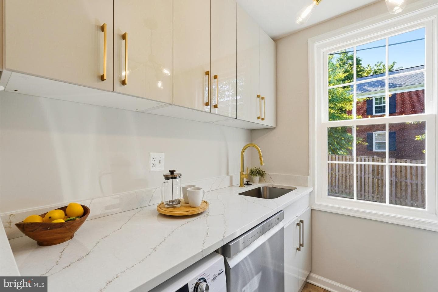 220 N Thomas Street #220-1 photo 2