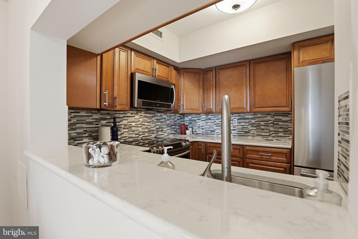 2400 Clarendon Boulevard #815 photo 10