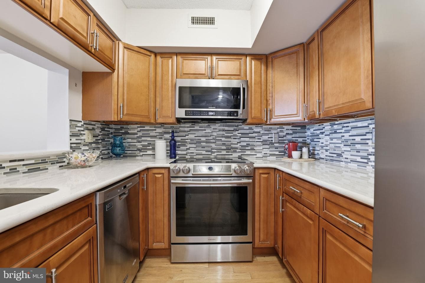 2400 Clarendon Boulevard #815 photo 12