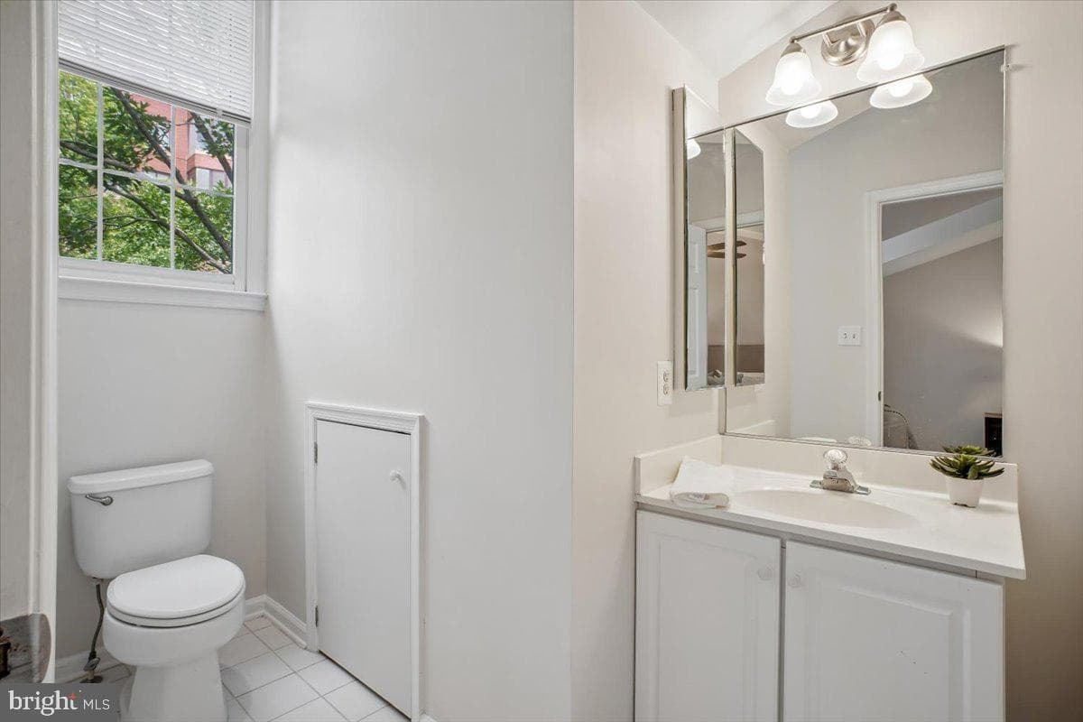 2422 14th Street N photo 17