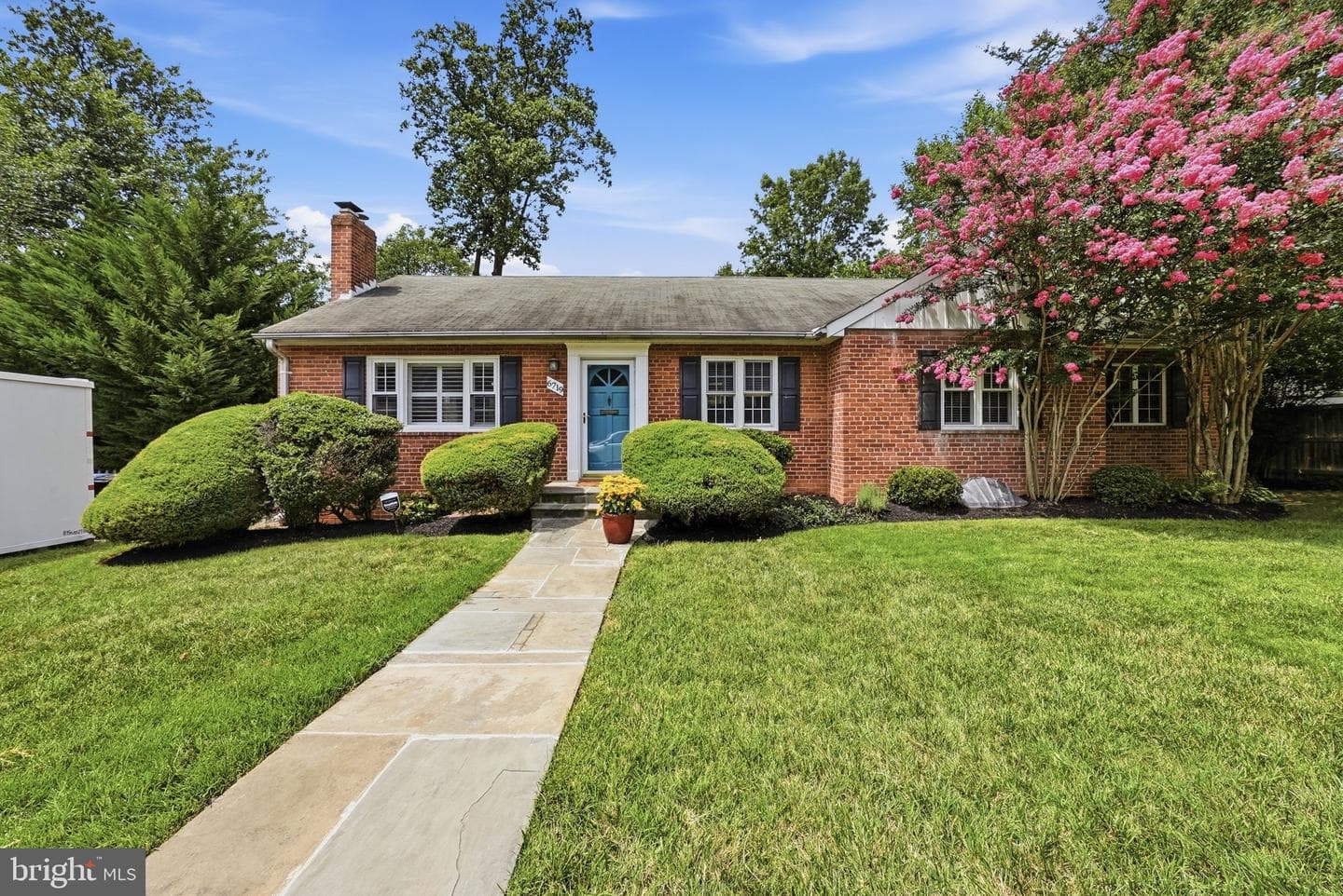 6719 Williamsburg Boulevard photo 3