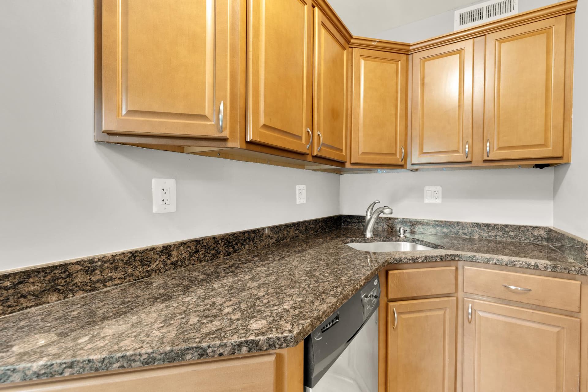 1810 Key Boulevard #9469 photo 12