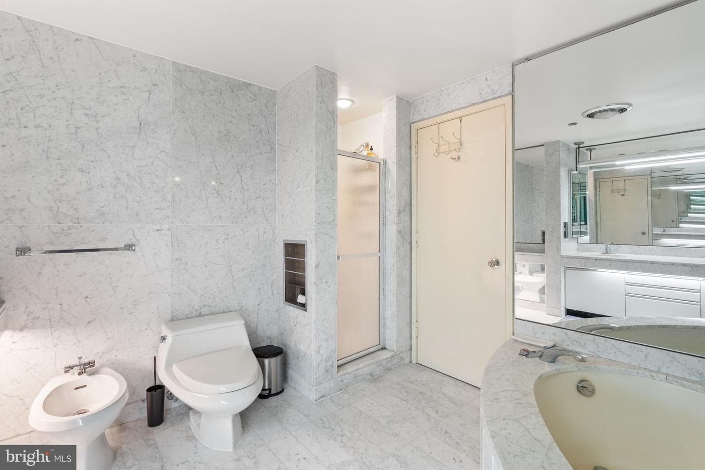 1300 Crystal Drive #1206s photo 19