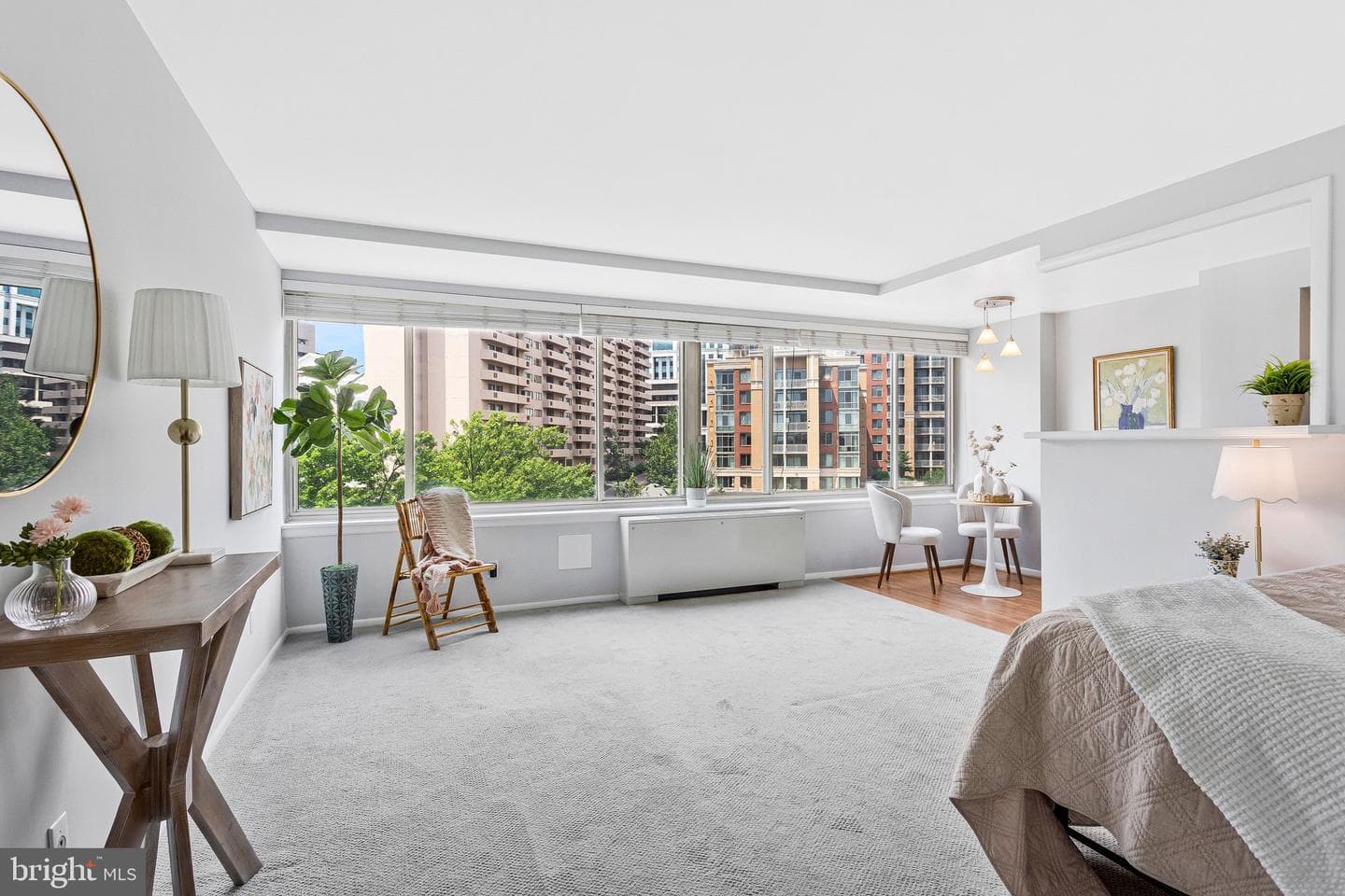 1210 N Taft Street #909 photo 1