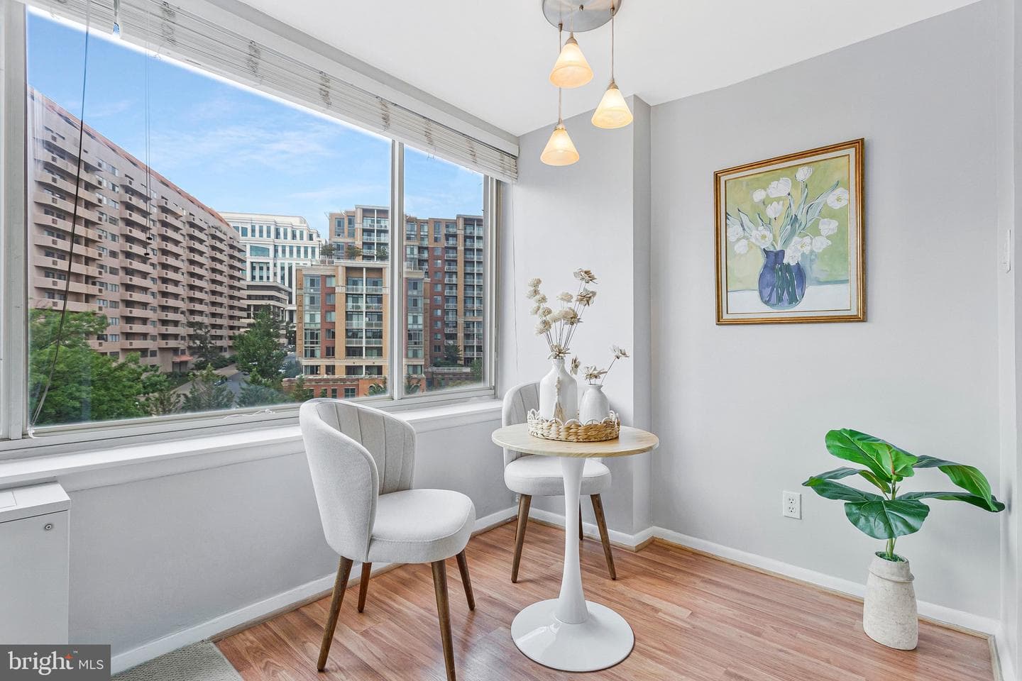 1210 N Taft Street #909 photo 11