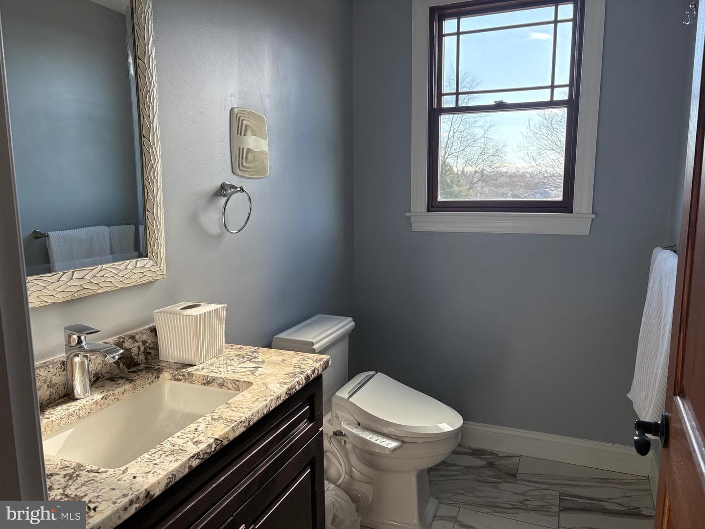 2445 S Kenwood Street photo 47