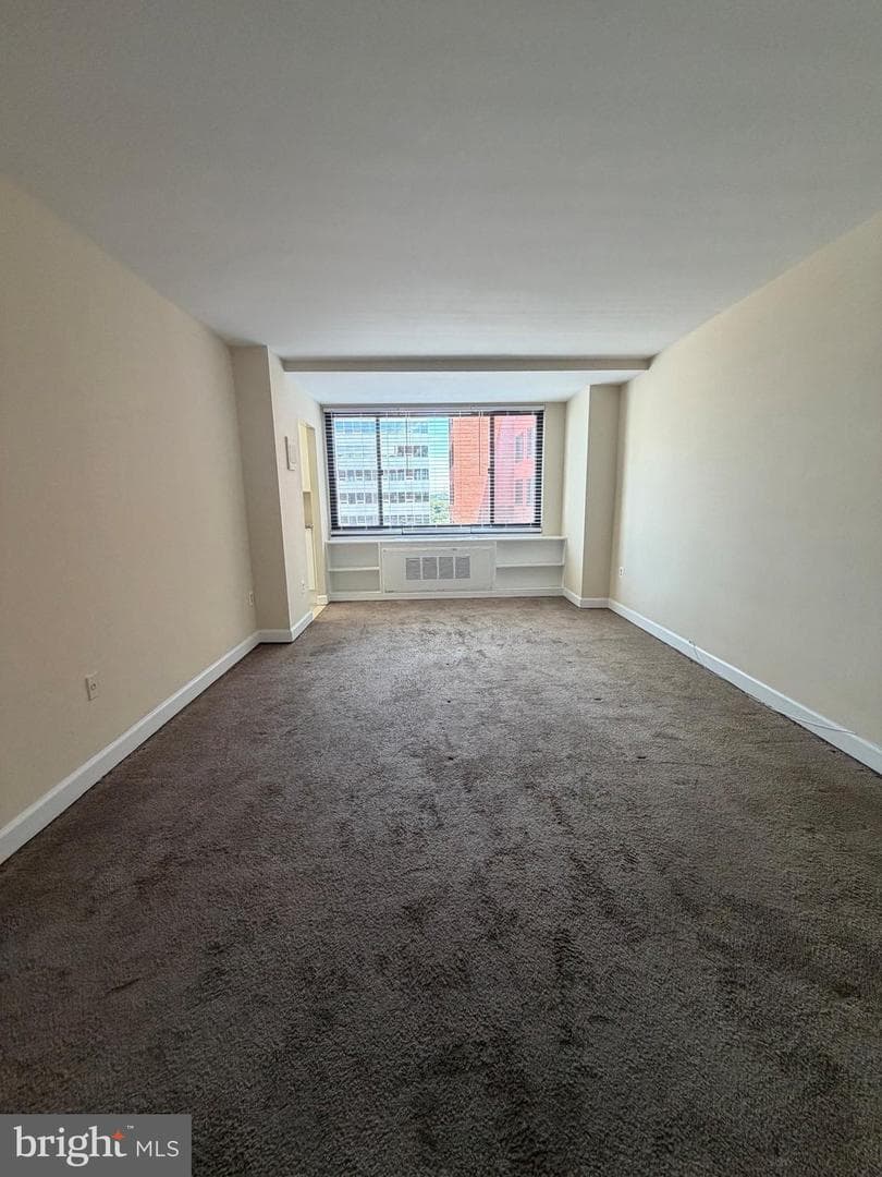 1021 Arlington Boulevard #911 photo 4