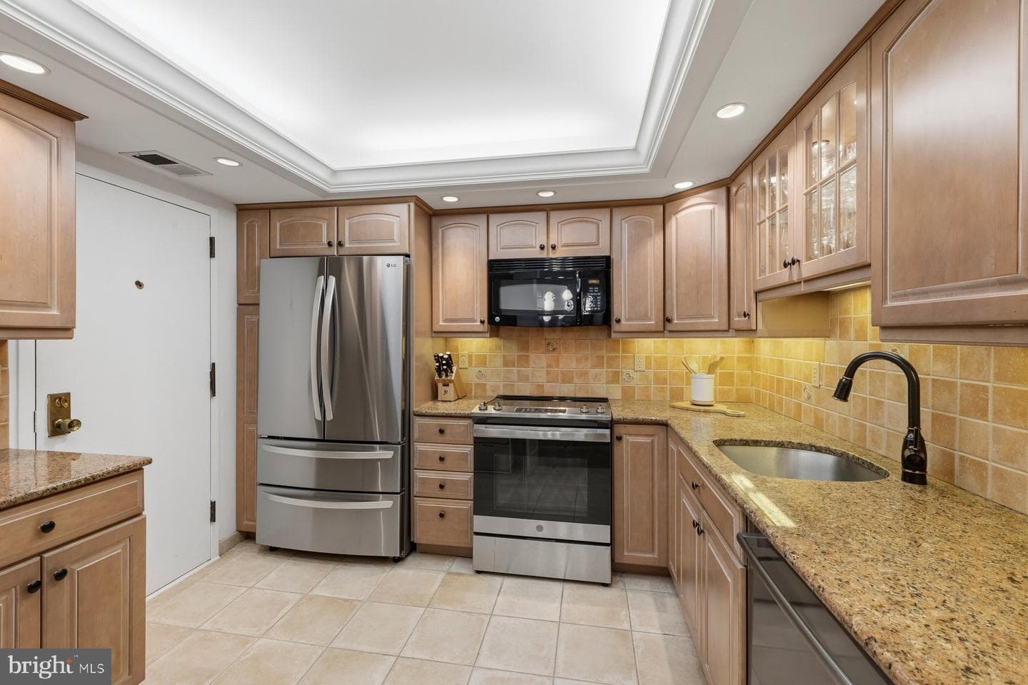 1101 S Arlington Ridge Road #1109 photo 17