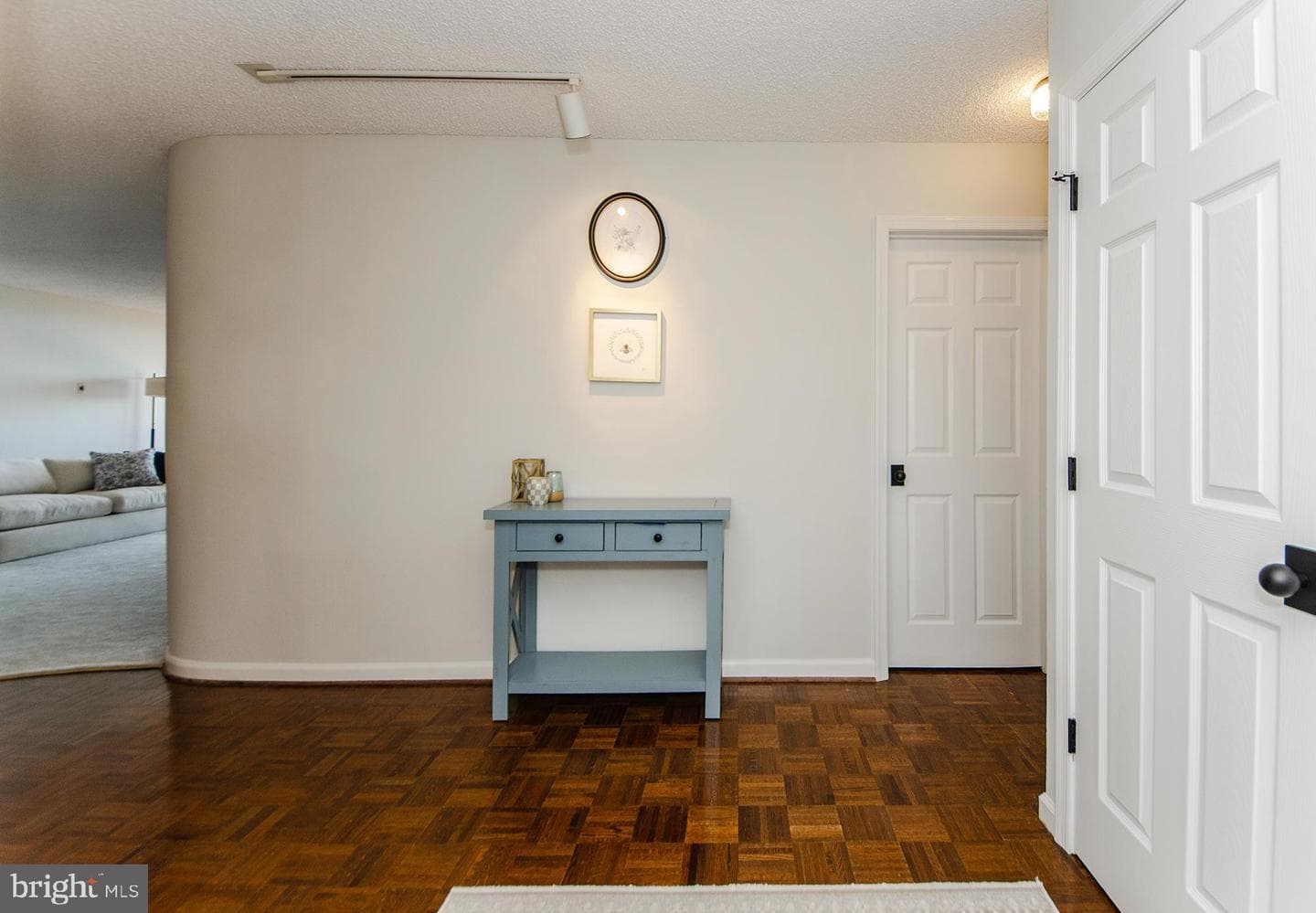 1101 S Arlington Ridge Road #1109 photo 6