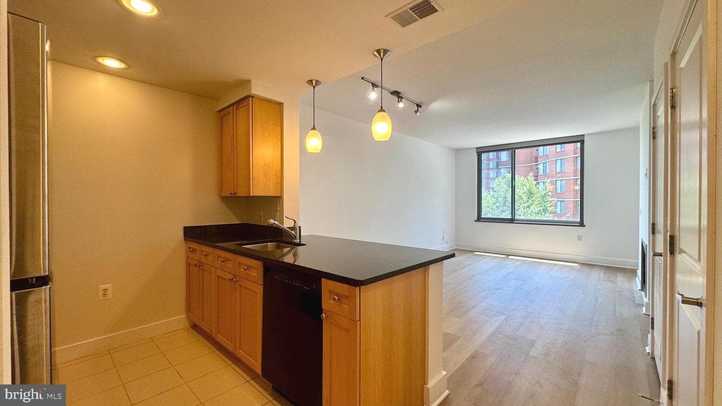 2001 15th Street N #417 photo 12