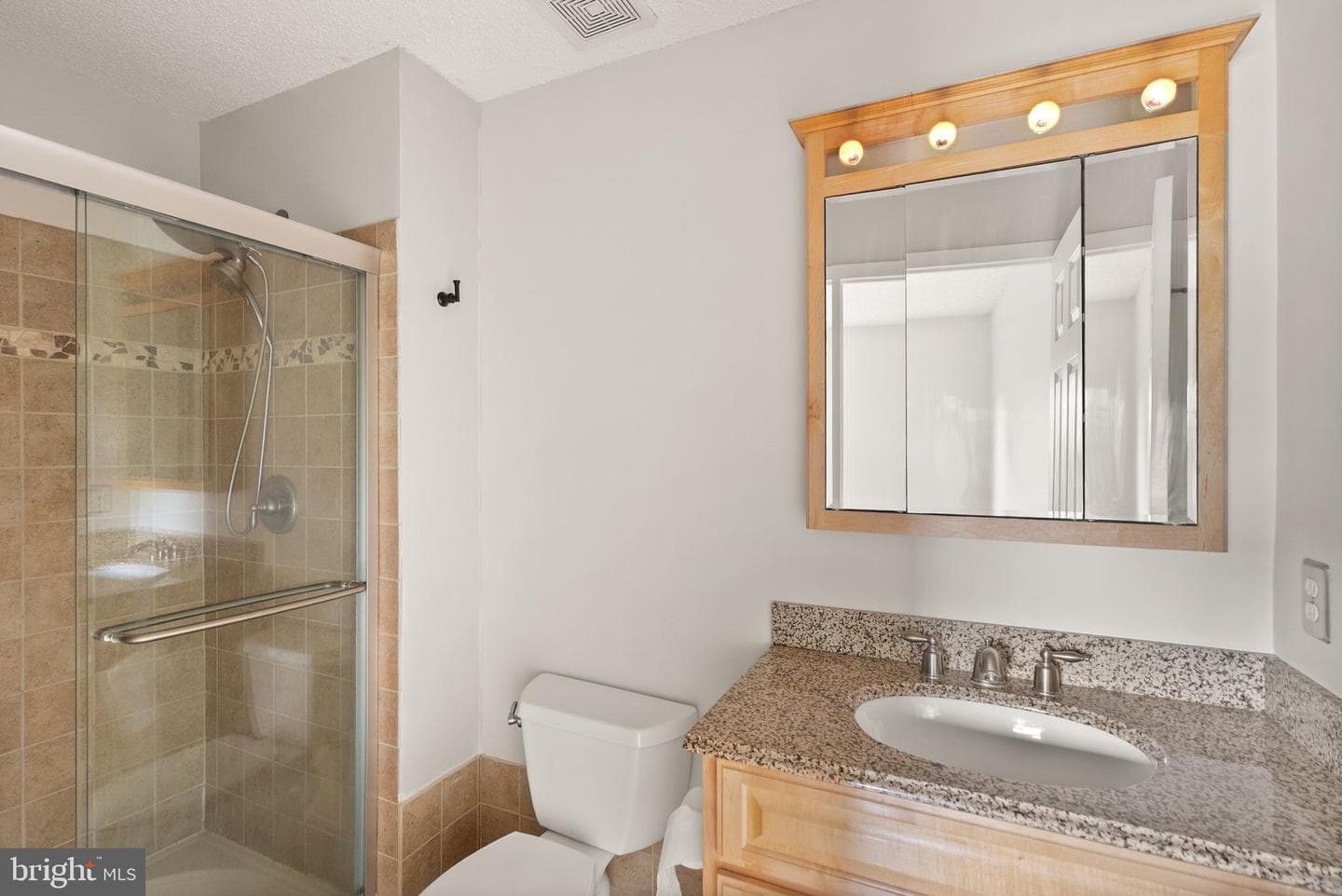 905 S Rolfe Street #2 photo 27