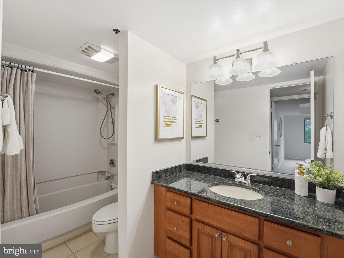 1600 N Oak Street #732 photo 18