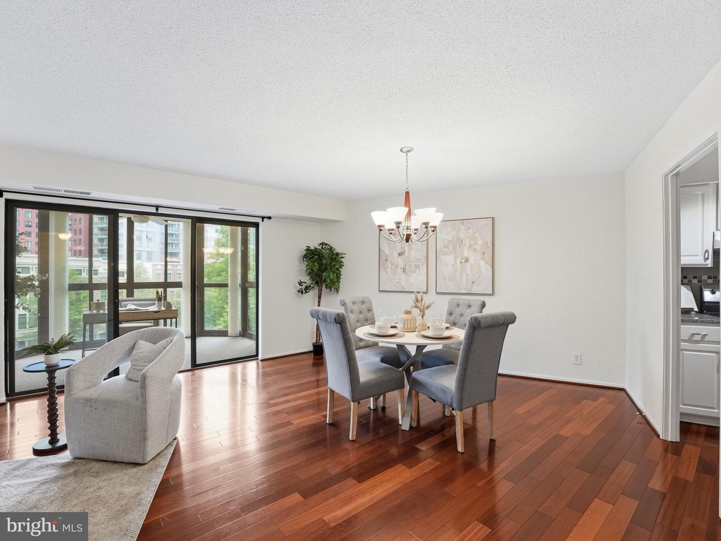 1600 N Oak Street #732 photo 7