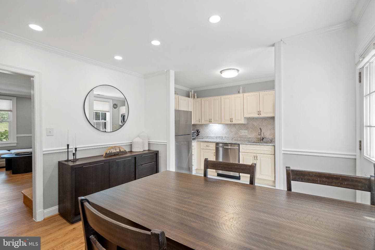 1021 S Barton Street #124 photo 8