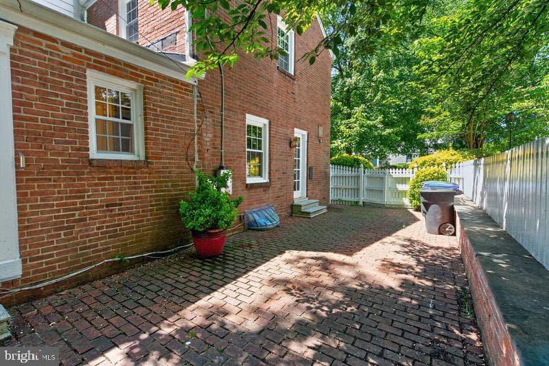 1521 N Kenilworth Street photo 40