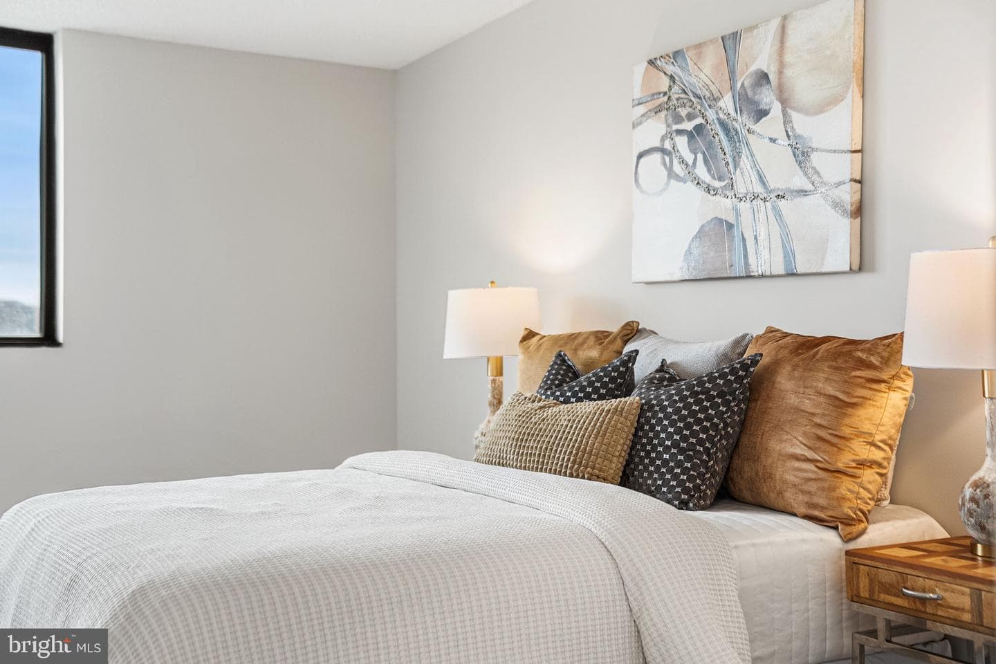 1101 S Arlington Ridge Road #212 photo 29