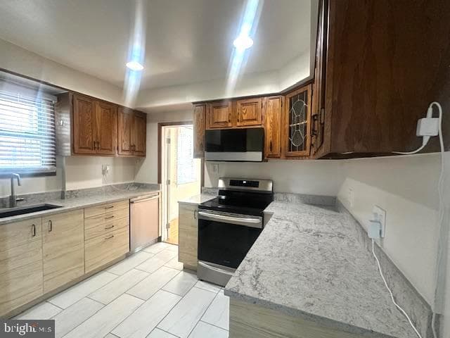 605 N Frederick Street photo 12