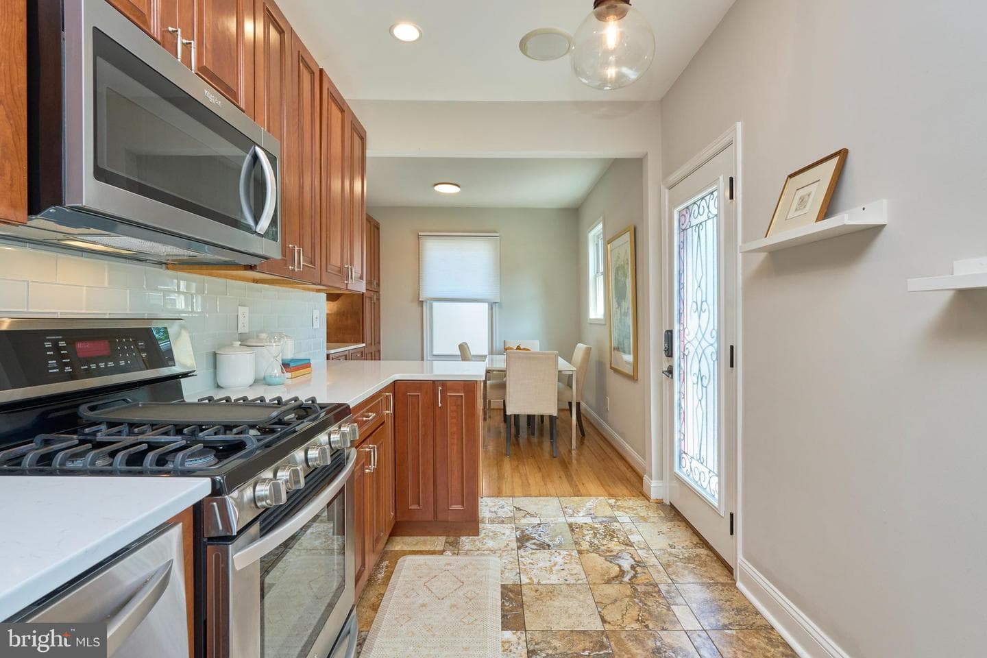 255 N Bryan Street photo 15