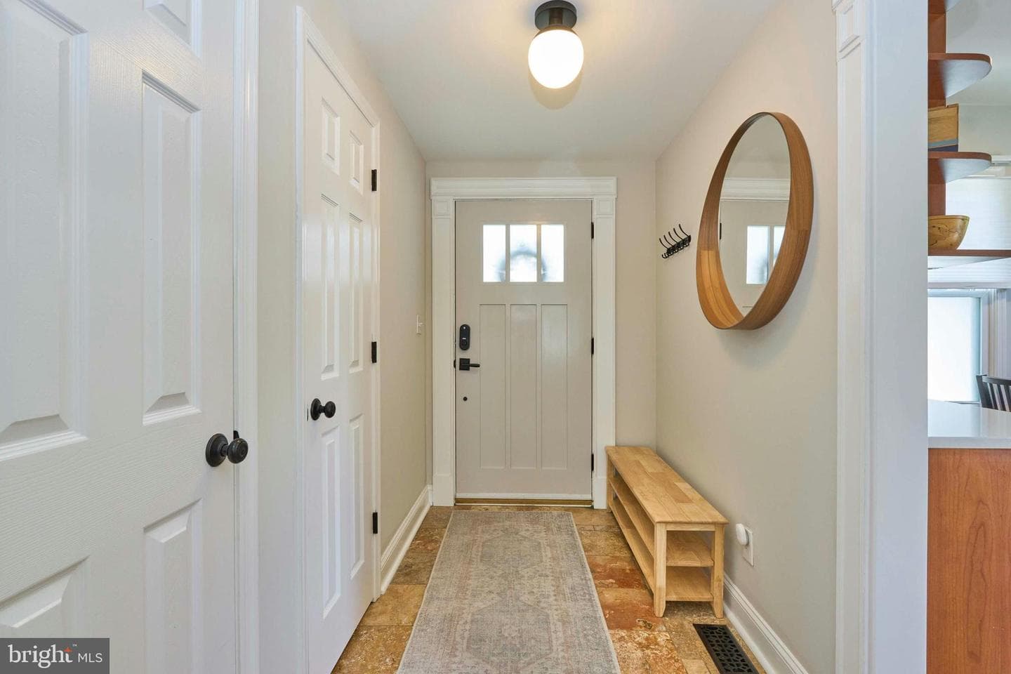 255 N Bryan Street photo 35