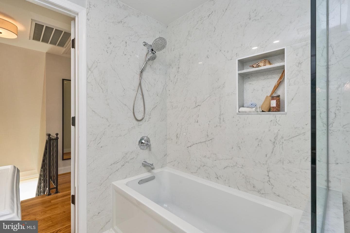 255 N Bryan Street photo 45
