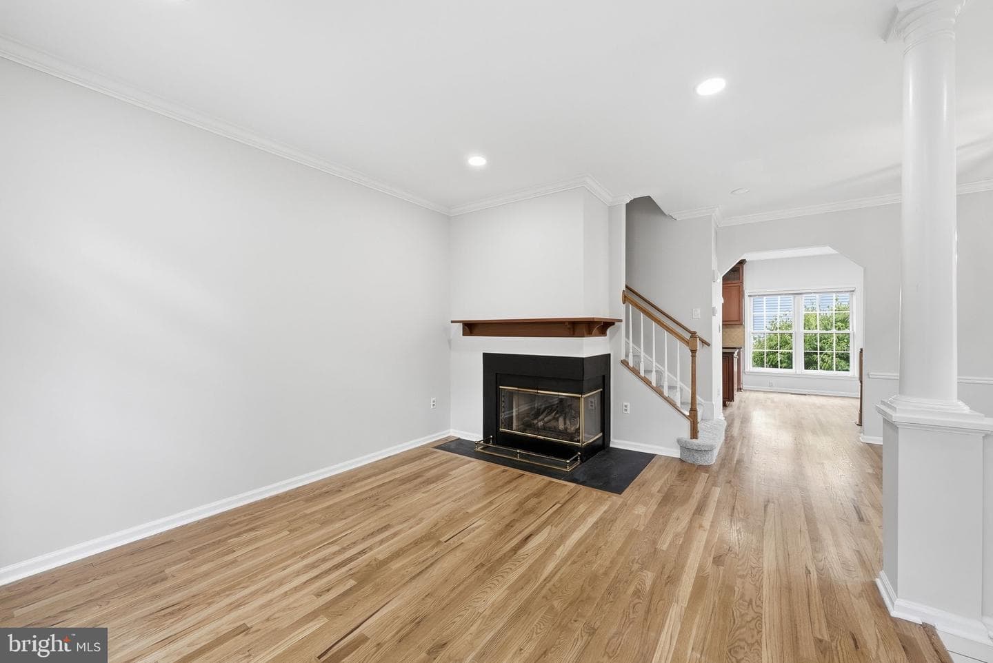 1922 N Daniel Street photo 6