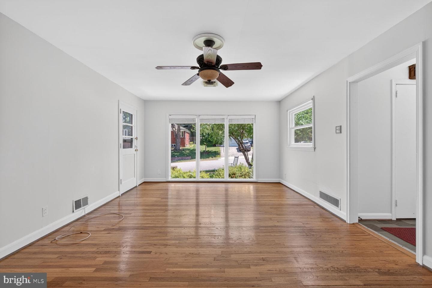 2426 N Nottingham Street photo 10
