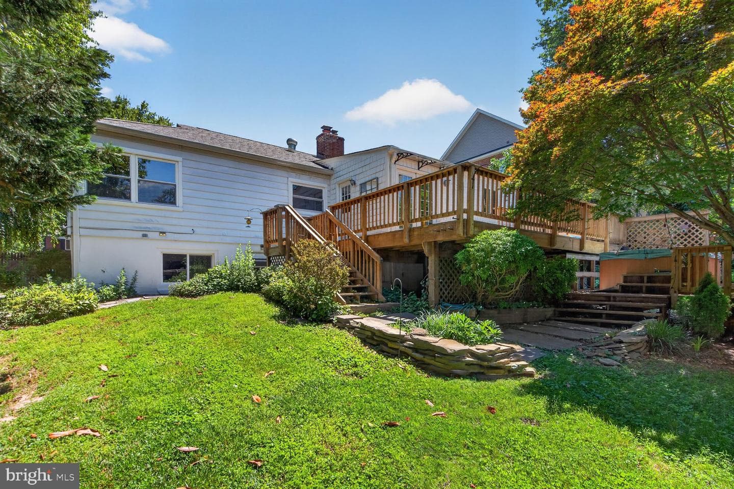 2426 N Nottingham Street photo 20