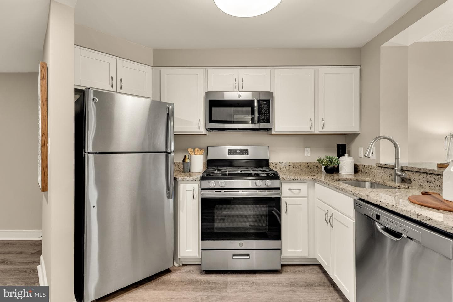 1050 N Taylor Street #1-404 photo 4