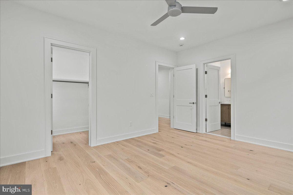 2913 N Greencastle Street photo 47