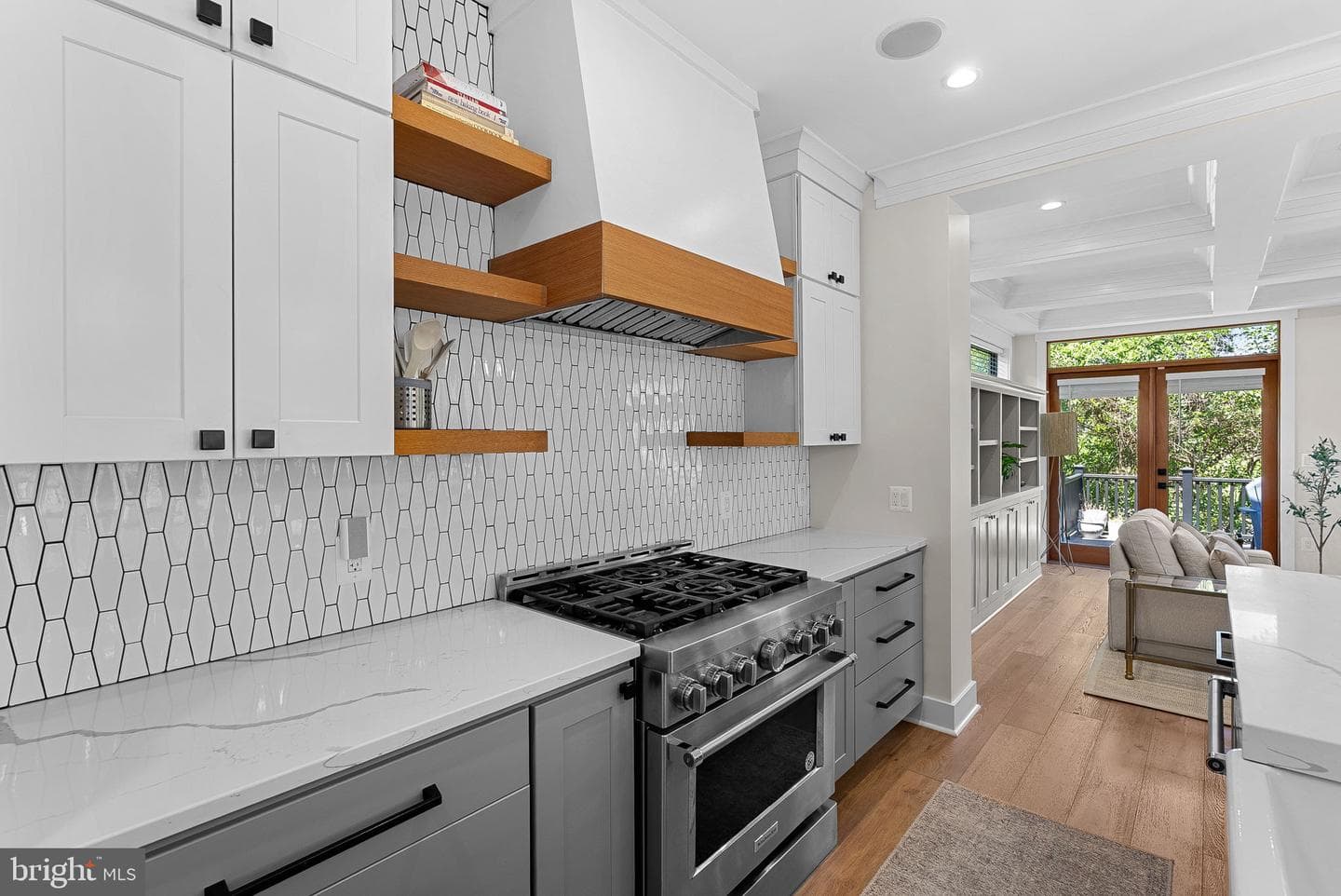 26 S Park Drive photo 16
