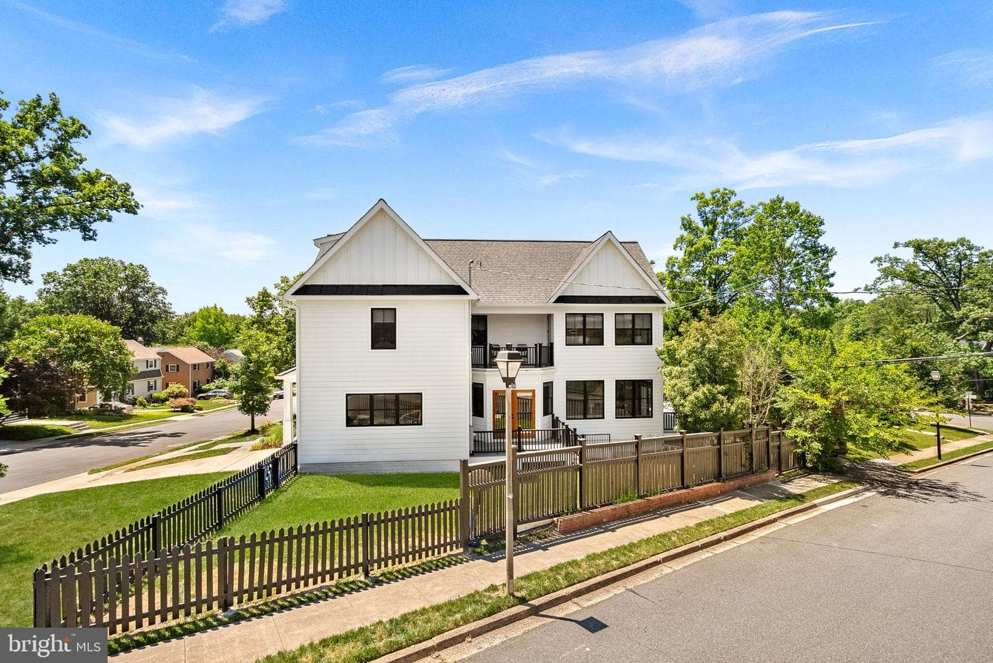 26 S Park Drive photo 77