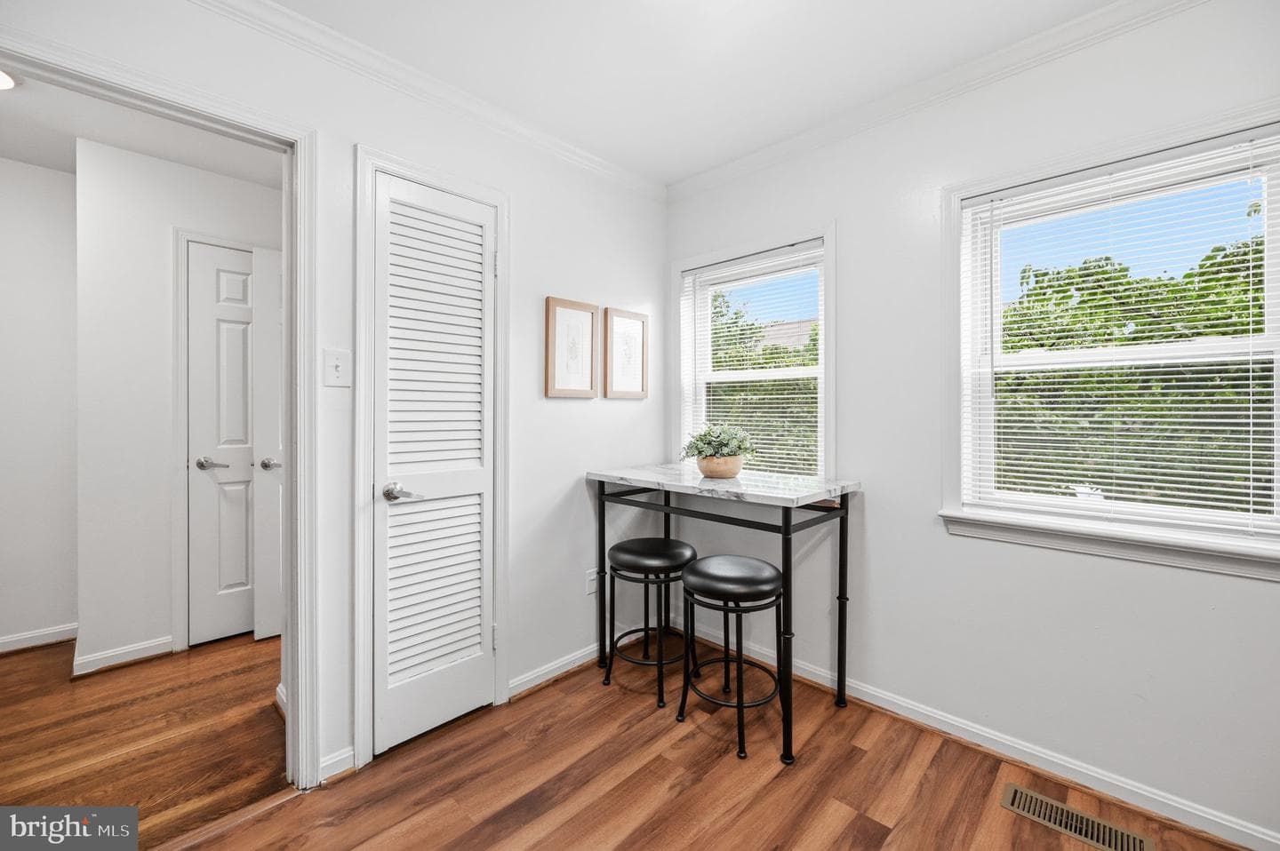 2343 9th Street S photo 16