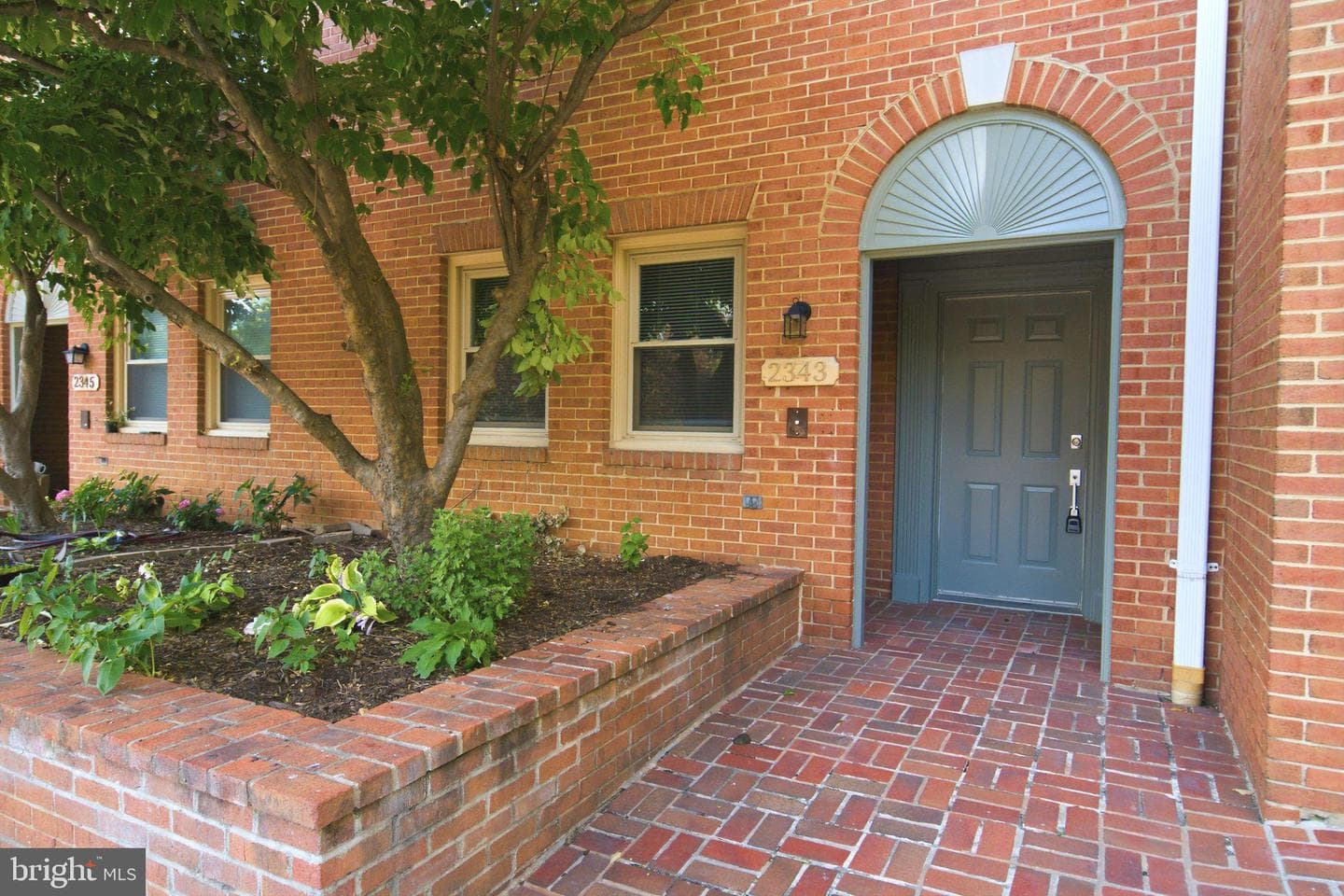 2343 9th Street S photo 3