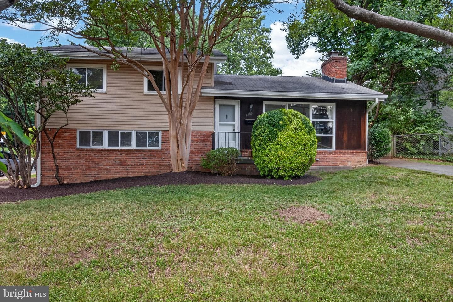 3303 17th Street N, Arlington