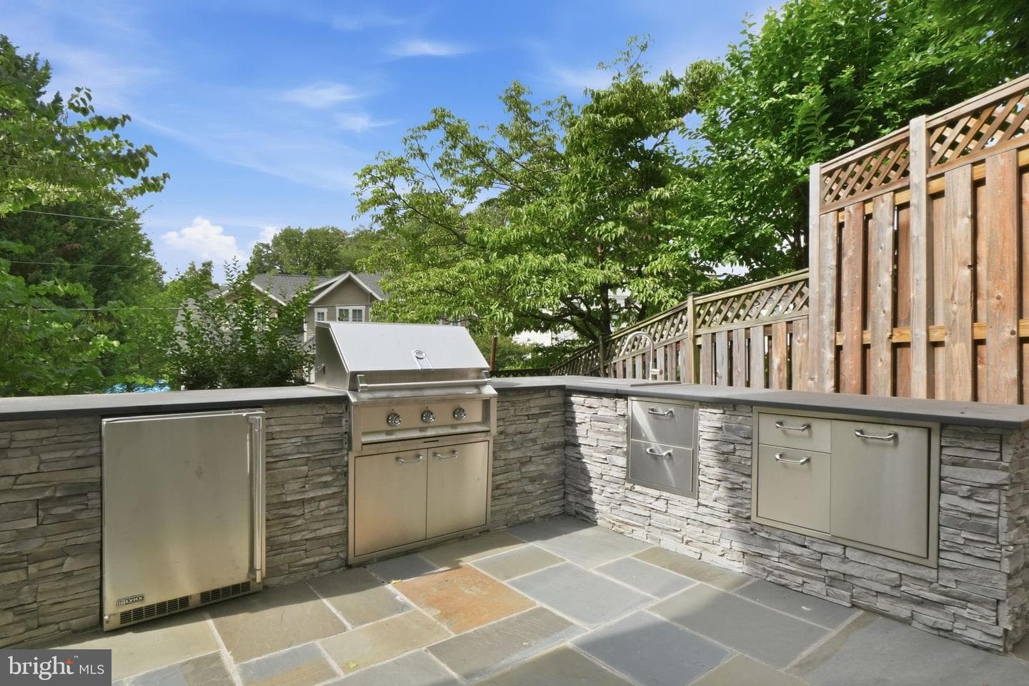 3555 N Dickerson Street photo 54