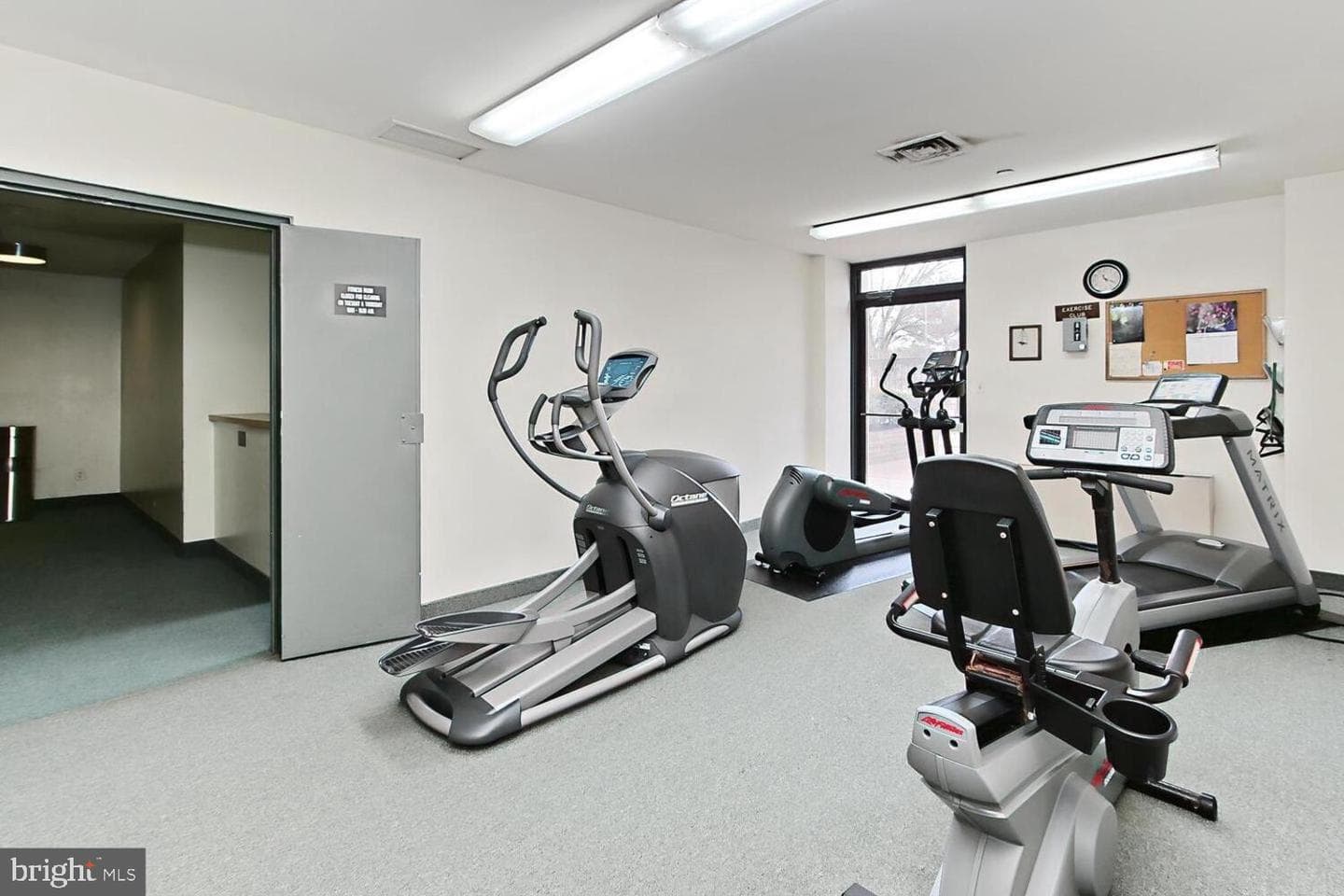 1016 S Wayne Street #302 photo 21