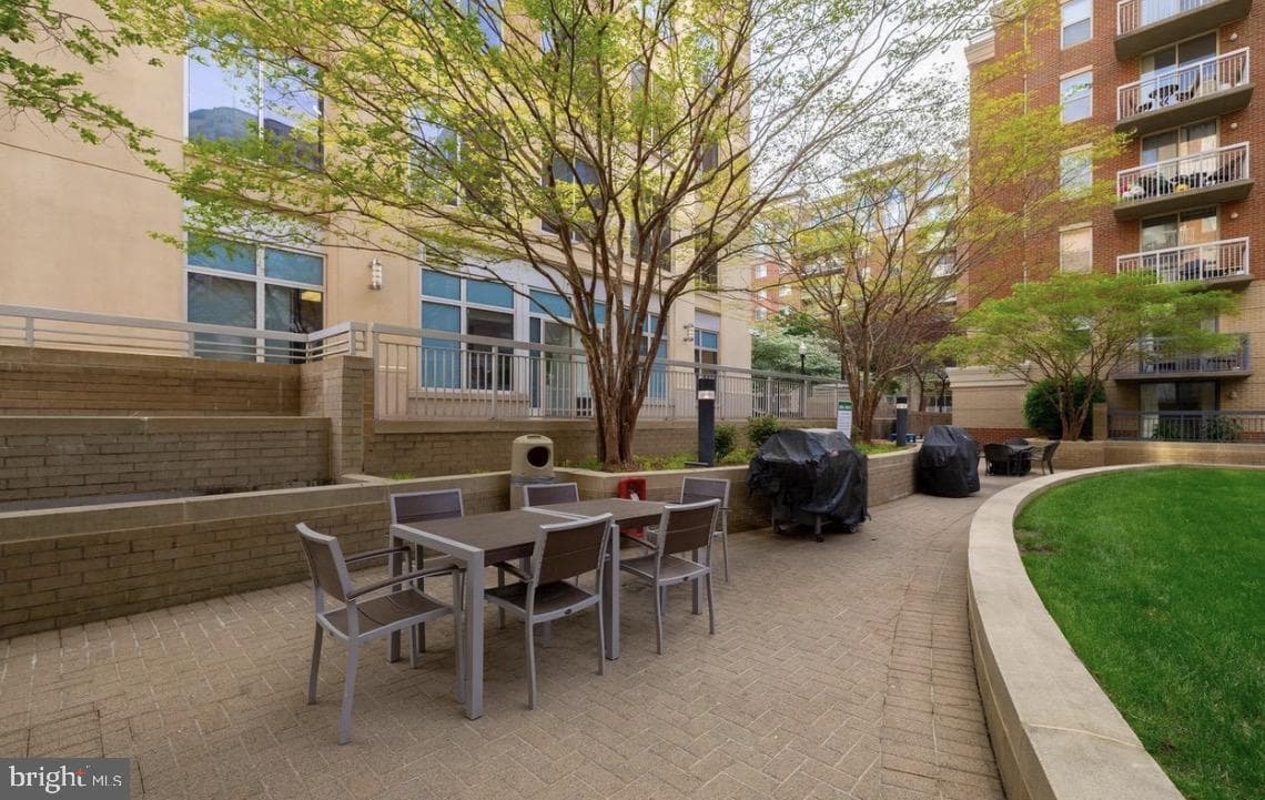 3835 N 9th Street N #704w photo 18