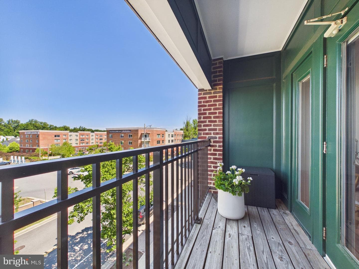 2101 N Monroe Street #403 photo 15