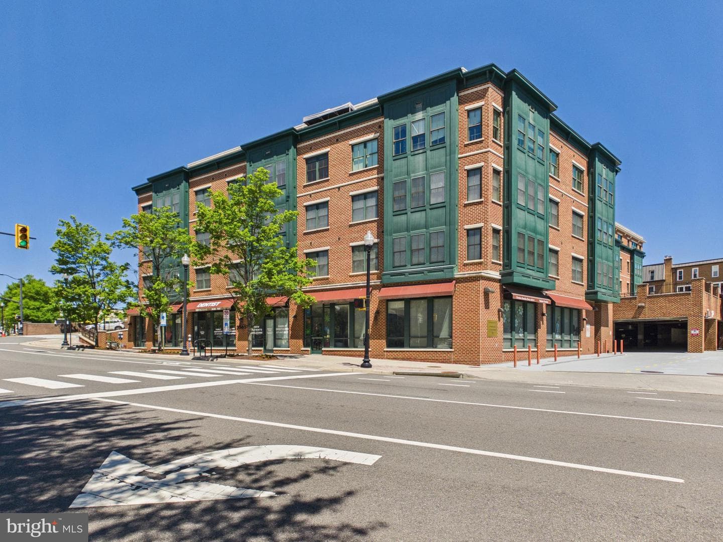 2101 N Monroe Street #403, Arlington