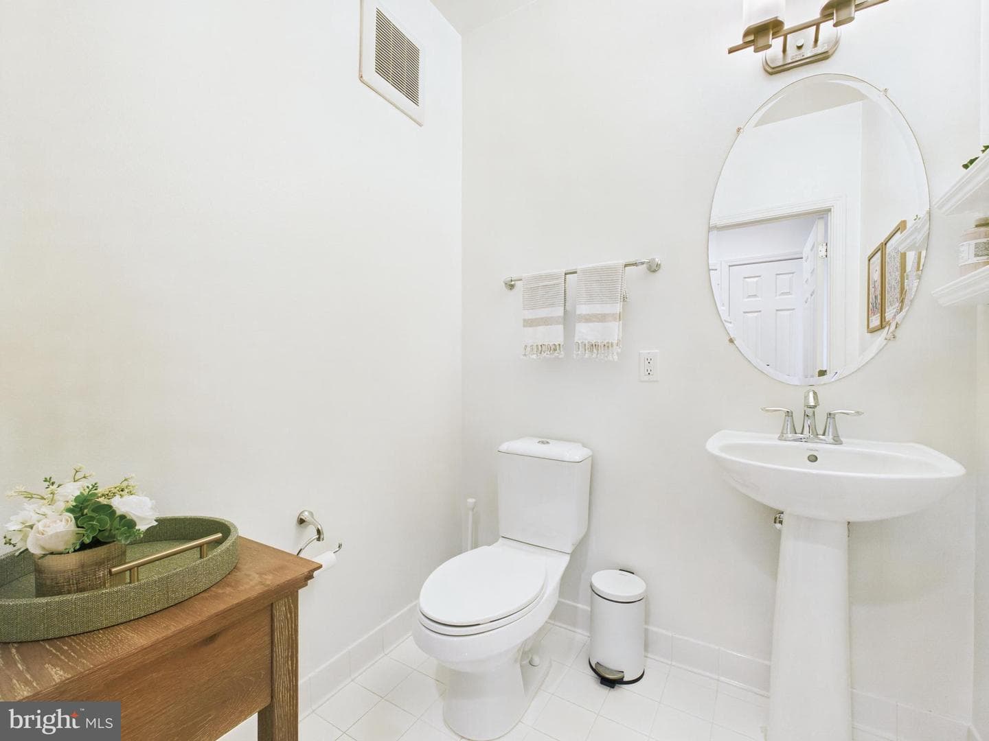 2101 N Monroe Street #403 photo 30