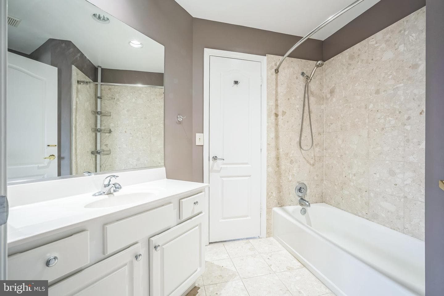 1050 N Stuart Street #411 photo 10