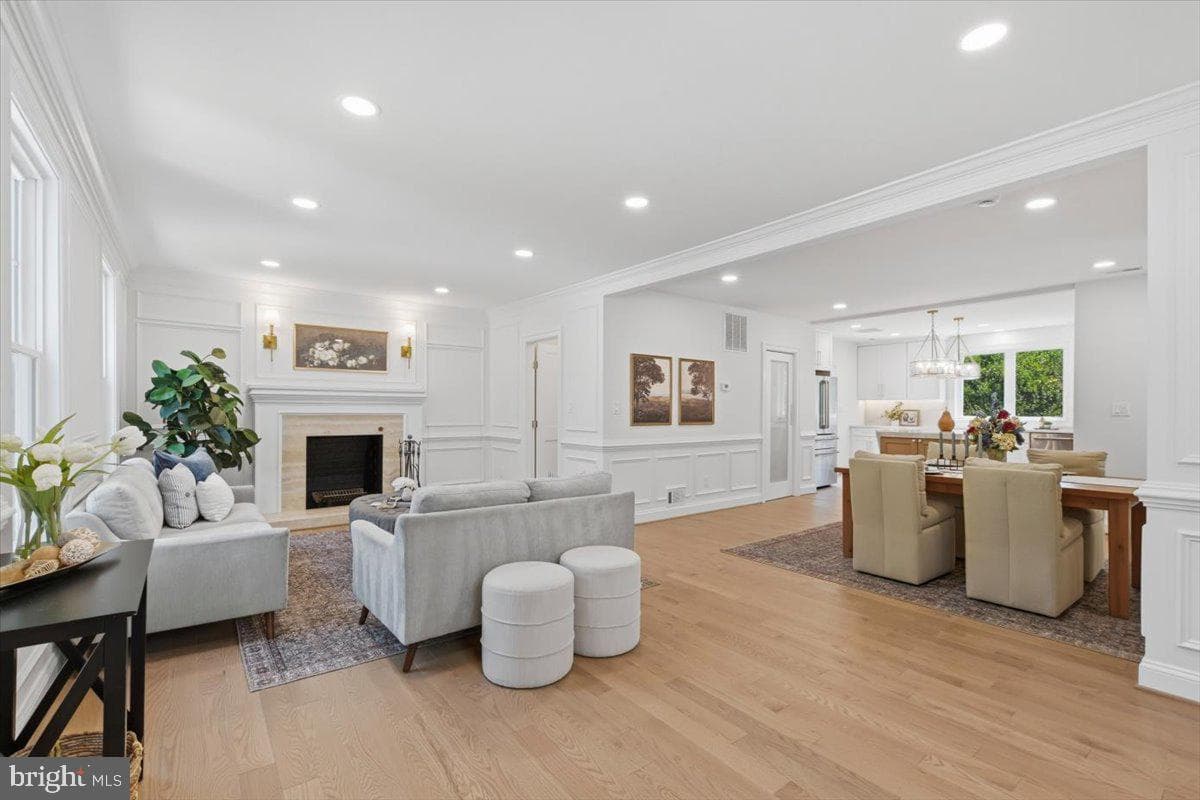 2602 Washington Boulevard photo 20