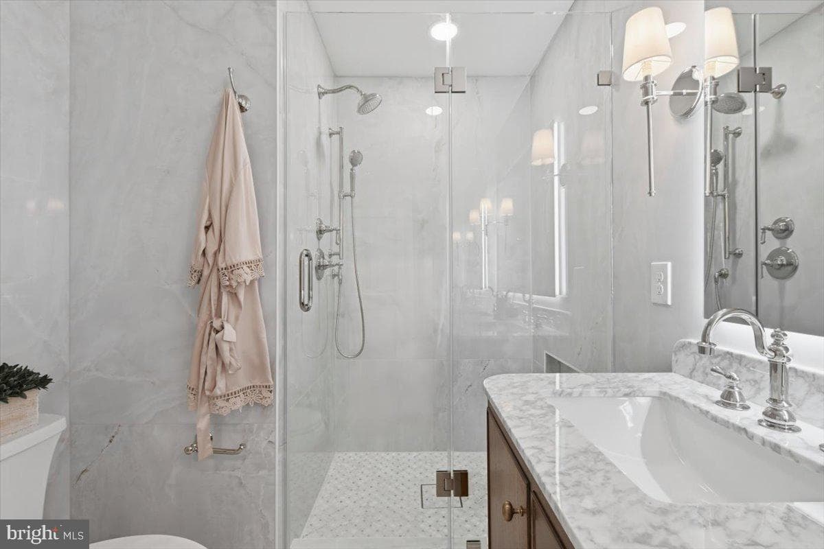 2602 Washington Boulevard photo 33