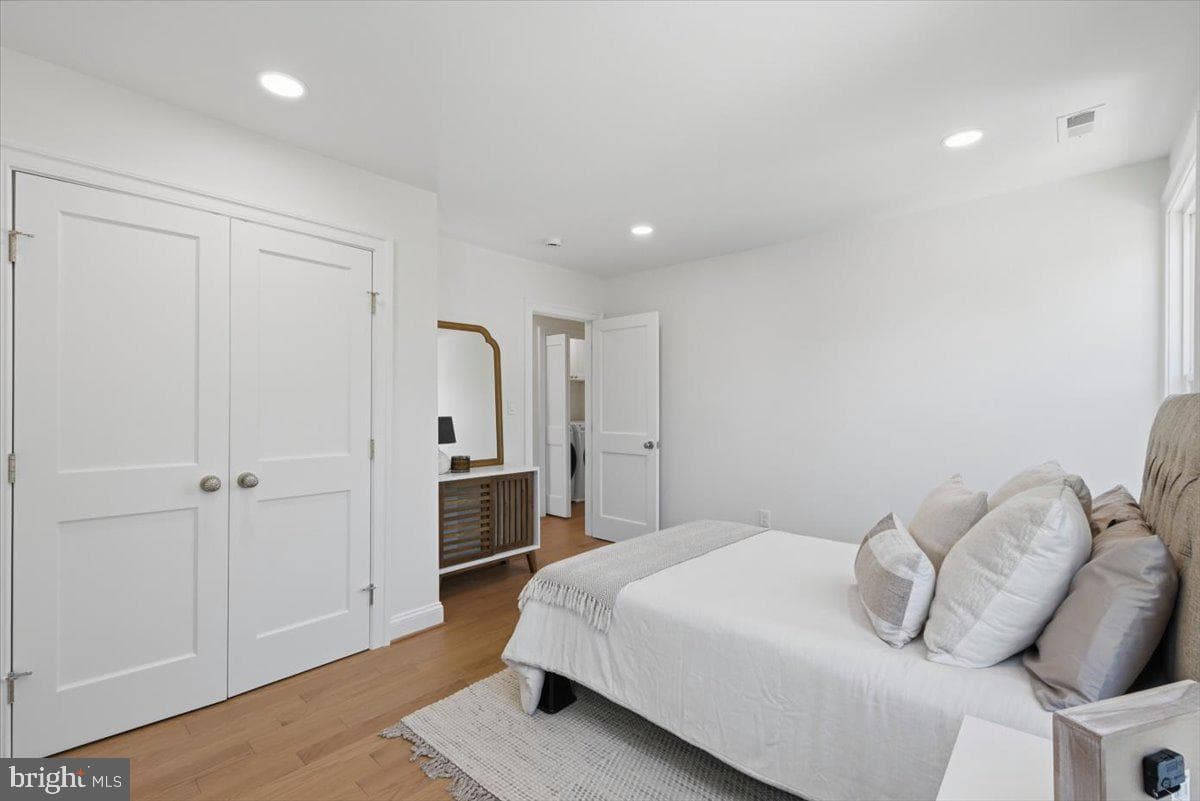 2602 Washington Boulevard photo 37