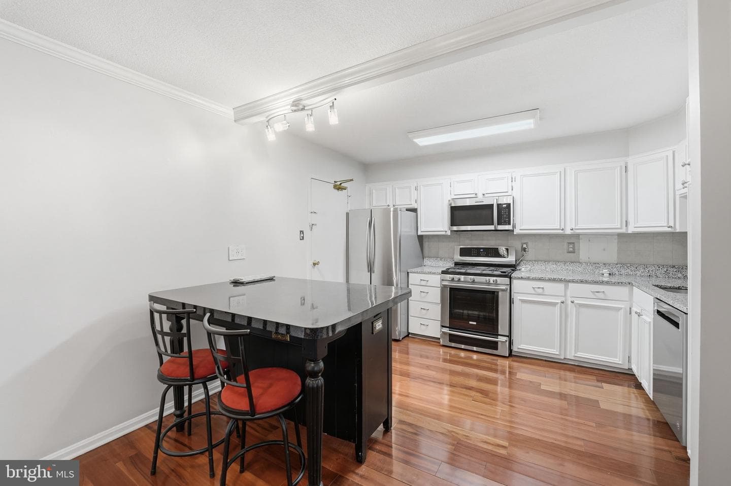 1300 Army Navy Drive #205 photo 12