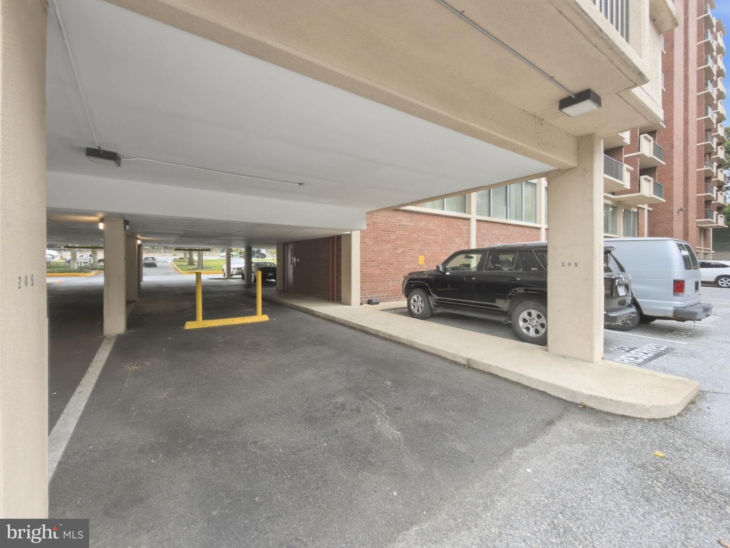 1300 Army Navy Drive #205 photo 31