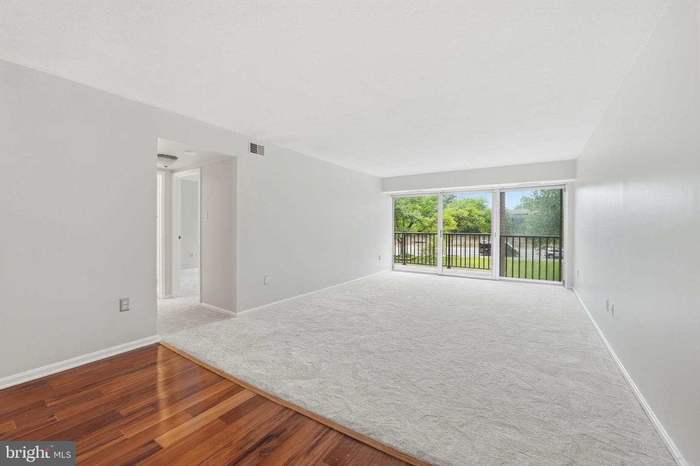 1300 Army Navy Drive #205 photo 5