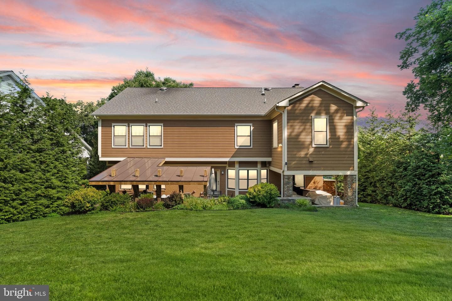 4226 40th Street N, Arlington