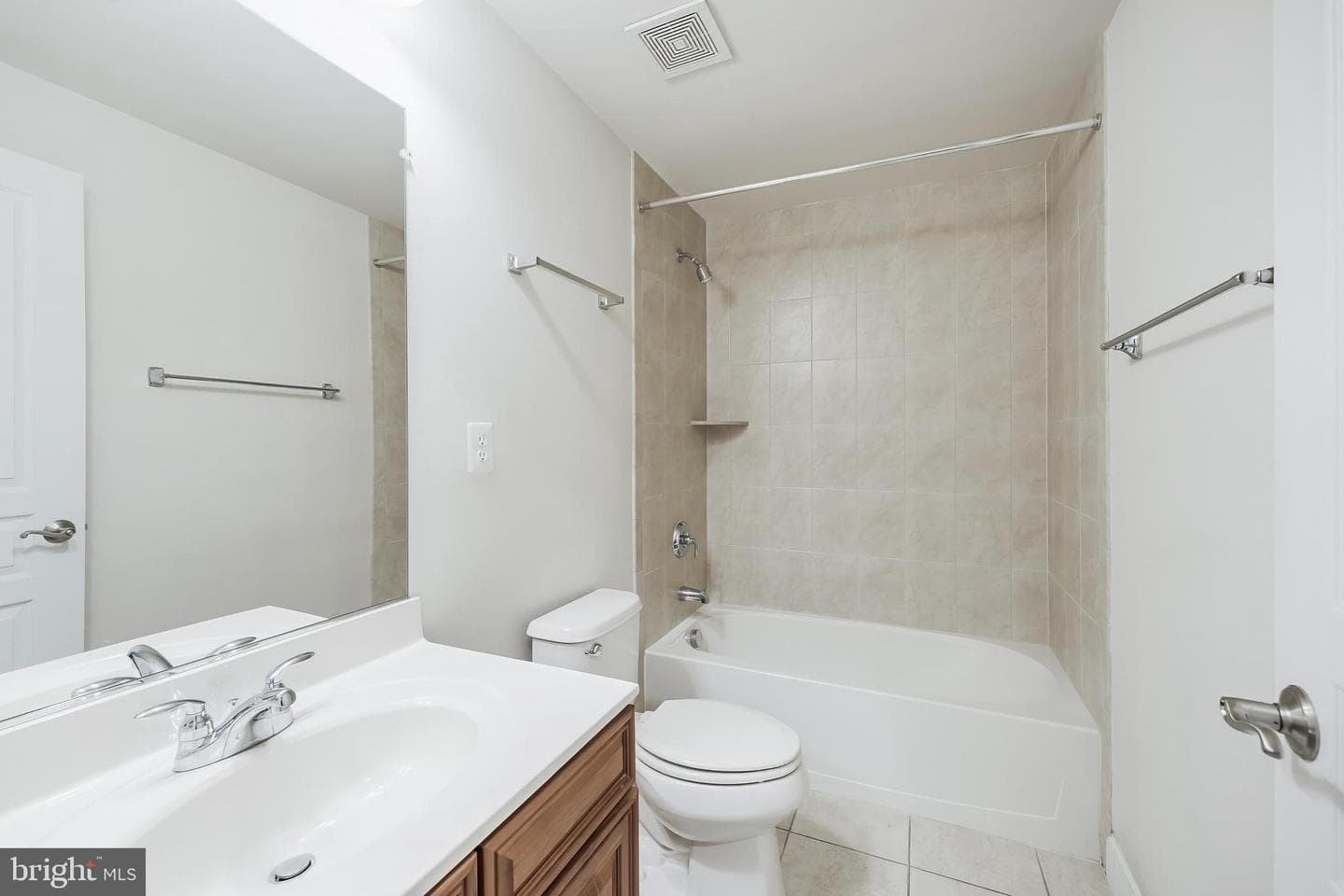 2619 S Kenmore Court photo 41