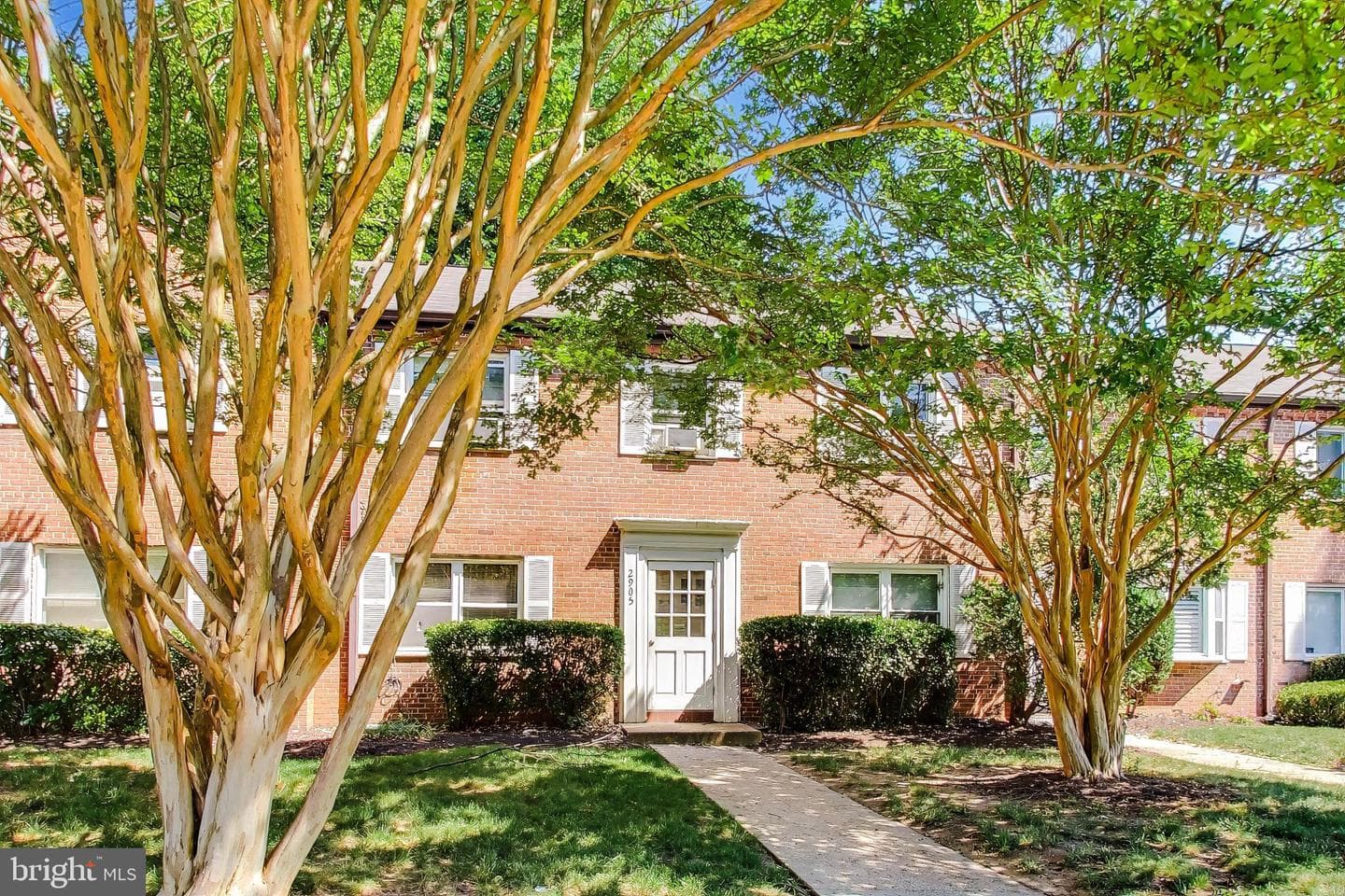 2905 16th Road S #2905b, Arlington